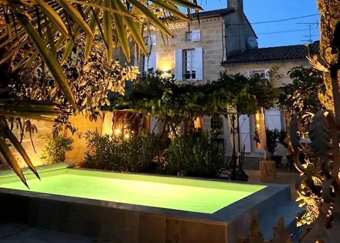 With Charm, Le Figuier * Vignonet