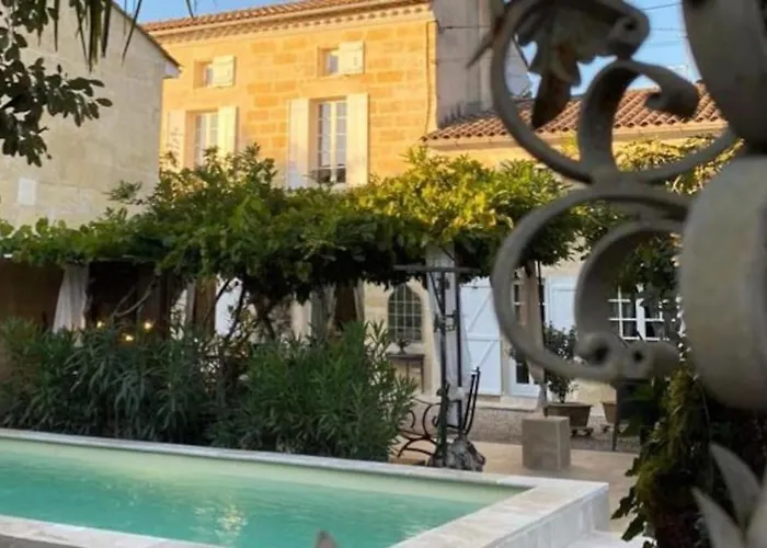 With Charm, Le Figuier Lejlighed *